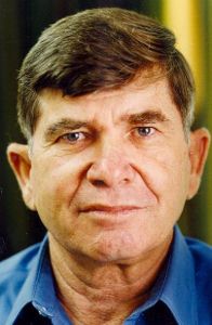 מנכ"ל מועצת הצמחים צבי-אלון